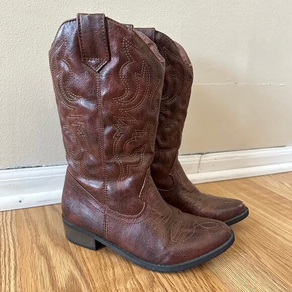 Cherokee Faux Leather YOUTH SIZE 2 Cowboy Boot Embroidered Western Brown - Picture 2 of 12